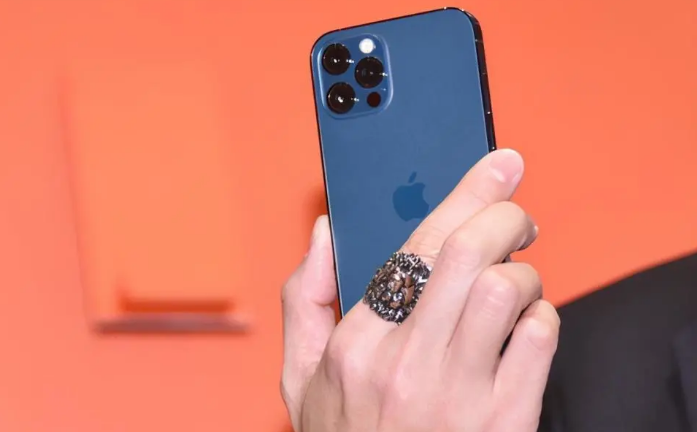 惠东苹果手机维修分享iPhone12系列重启方法教程 