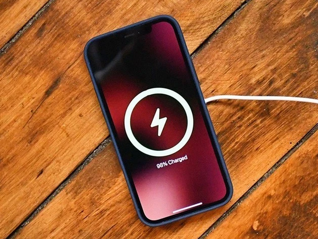 惠东苹果手机维修分享iPhone 12可以随便充电吗 
